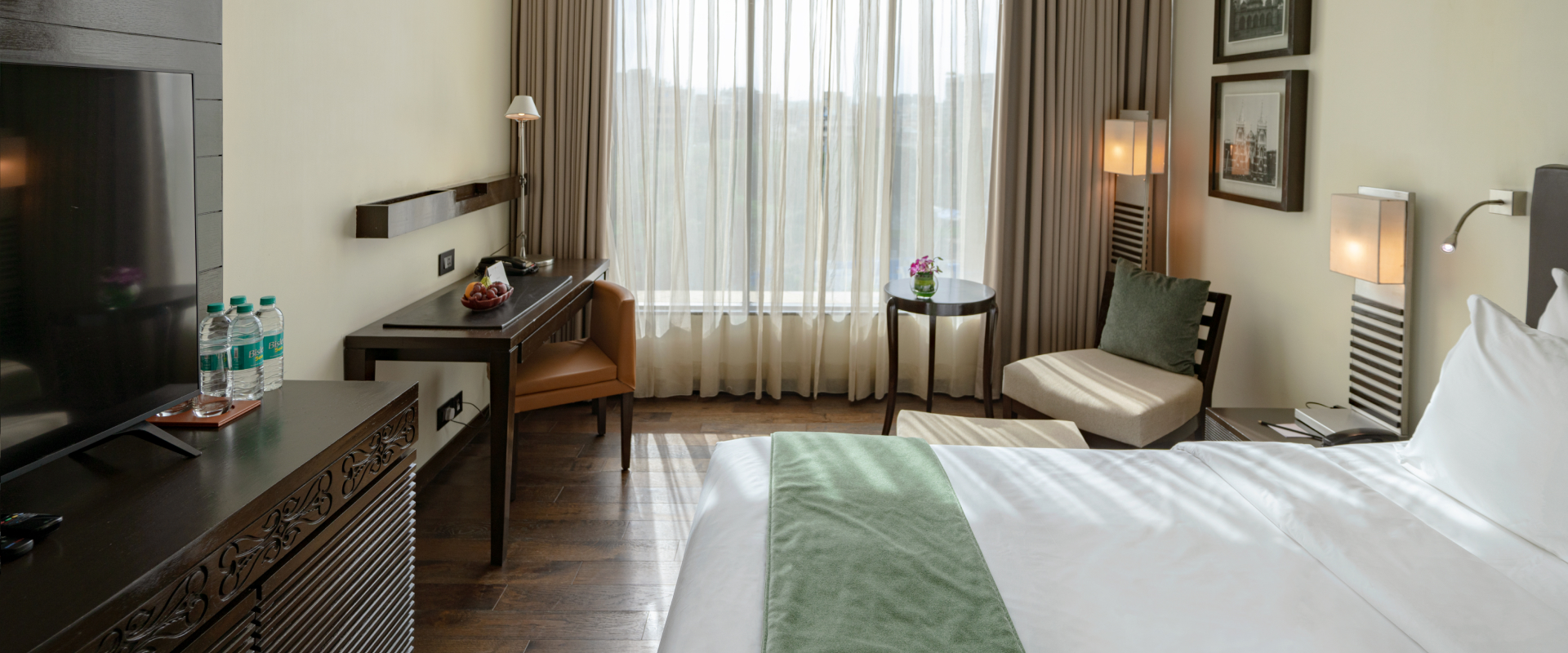 Club myra room.jpg